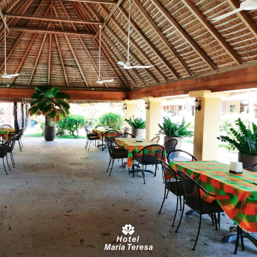 Hotel Maria Teresa Playa Azul Esterno foto